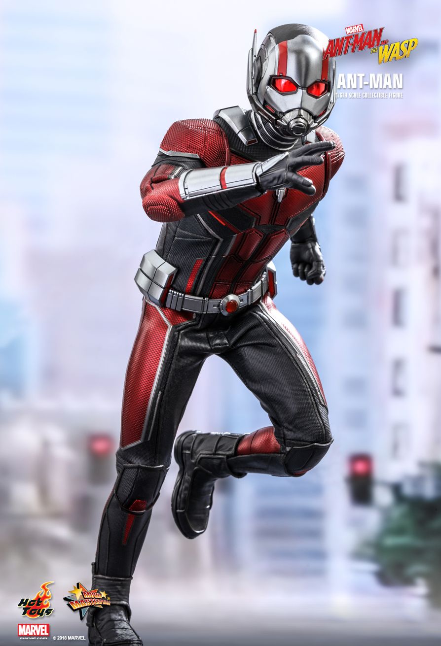 Hot Toys Ant-Man (Ant-Man & The Wasp)