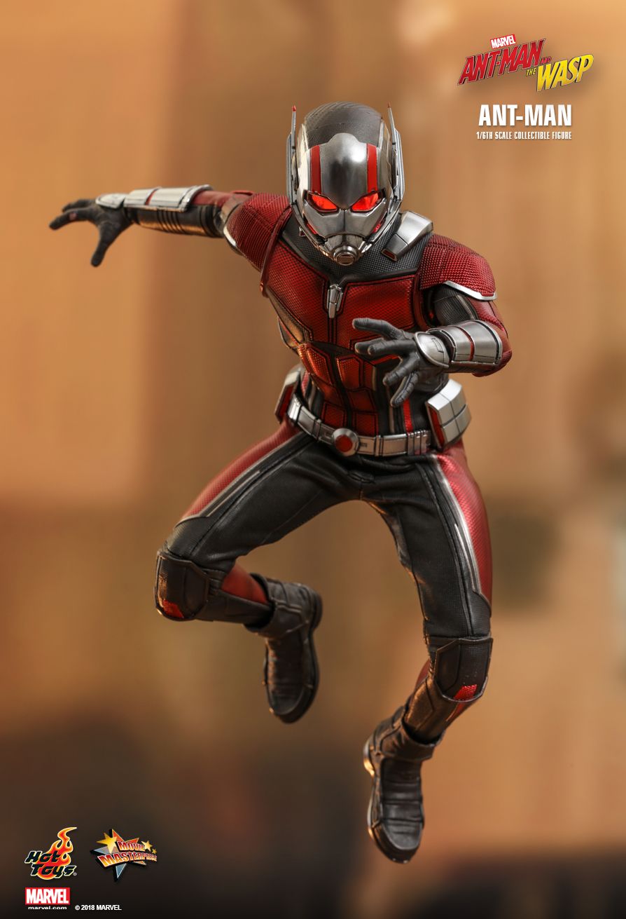 Hot Toys Ant-Man (Ant-Man & The Wasp)