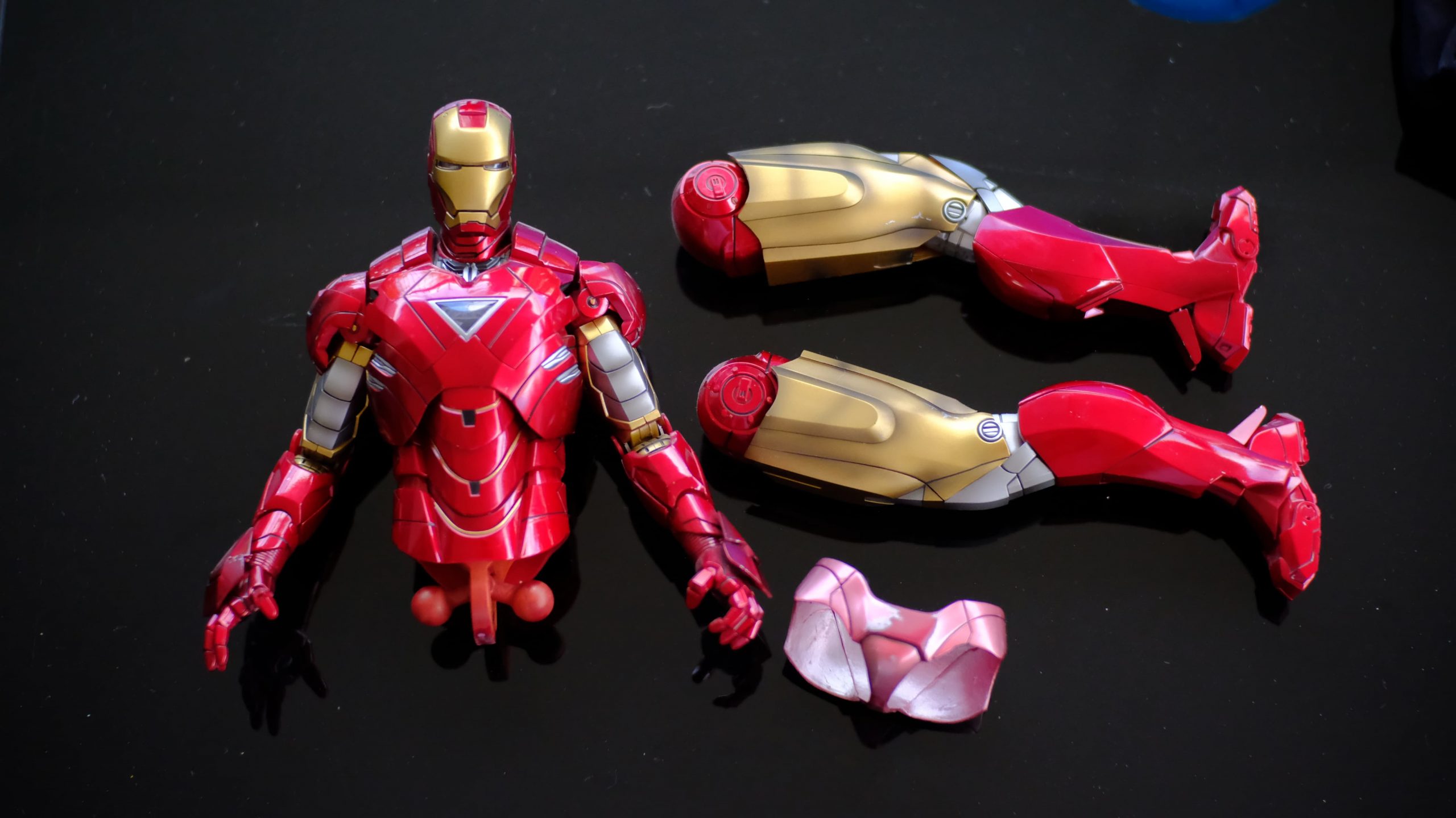 How to fix HT's Iron Man pink panty issue 175