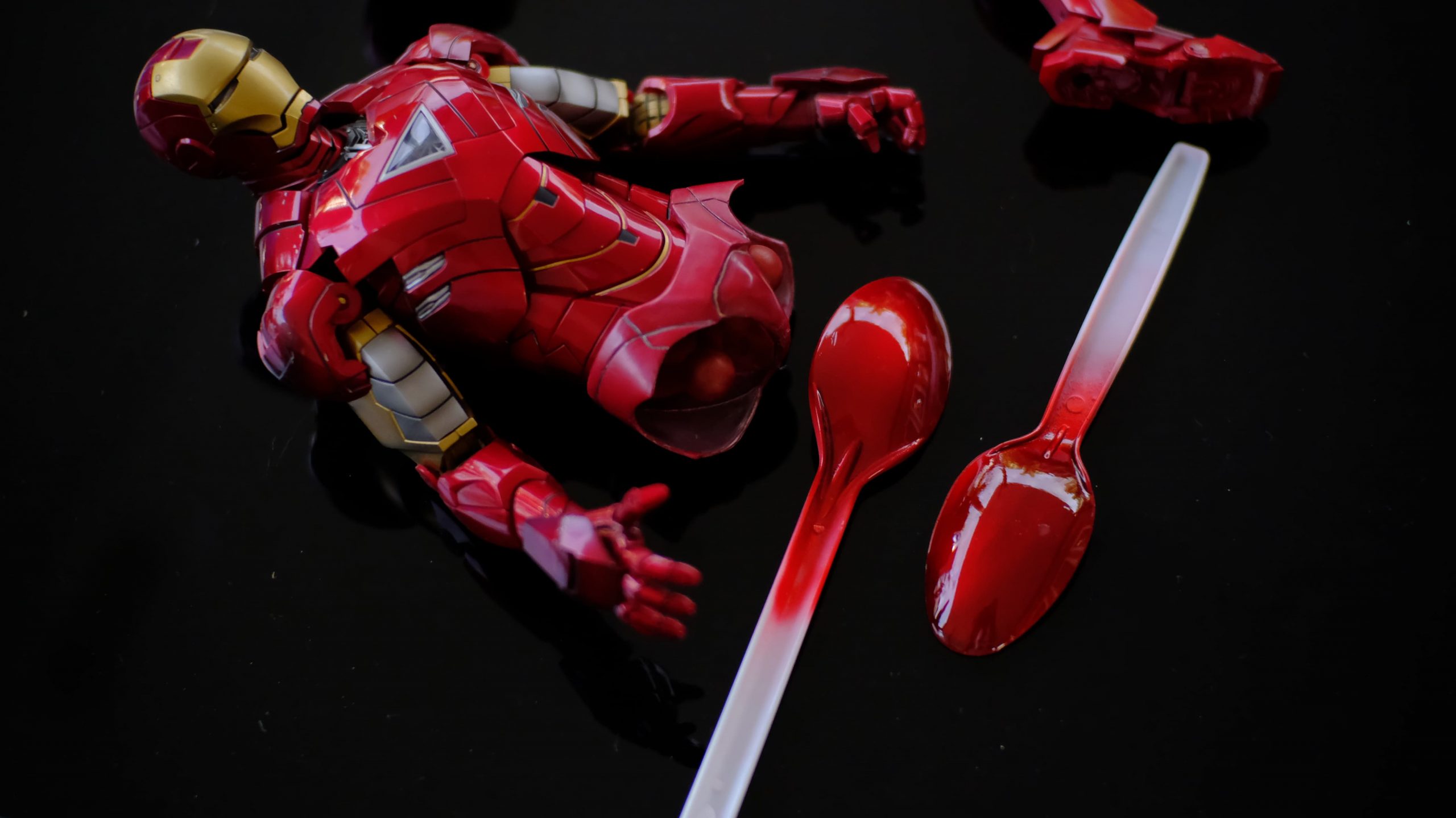 How to fix HT's Iron Man pink panty issue 41