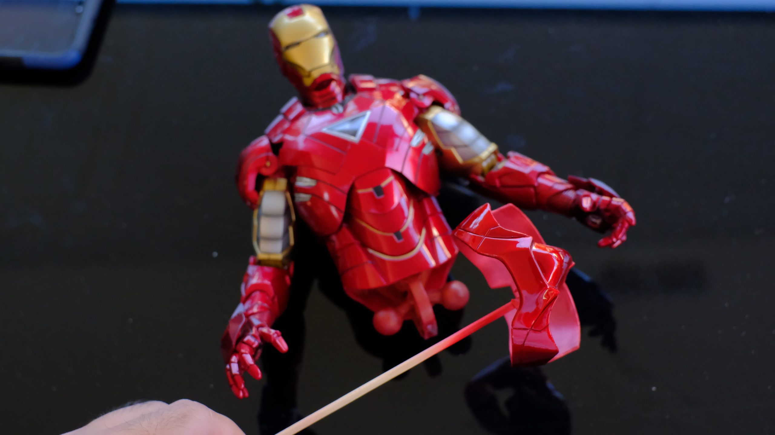 How to fix HT's Iron Man pink panty issue 213